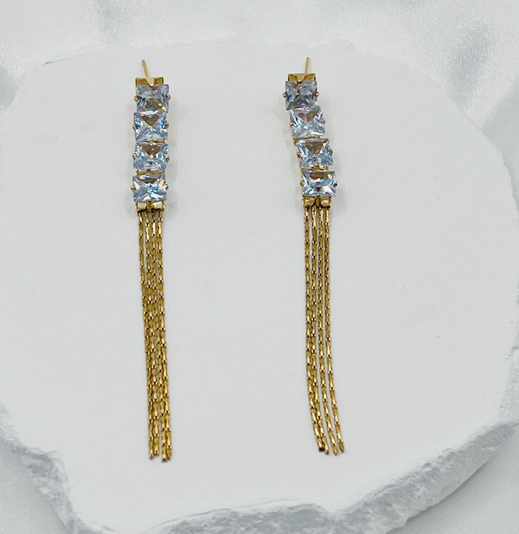 everyday glam touch earrings